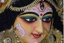 इस बार शारदीय नवरात्र में गज पर सवार होकर आएंगी मां दुर्गा, जानिए पूरे साल क्या रहेगा फल...