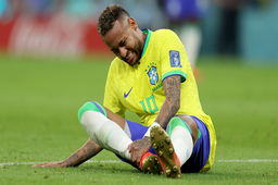 FIFA 2022: ब्राजील को बड़ा झटका, नेमार और डेनिलो चोट के चलते स्विट्जरलैंड के खिलाफ मैच से बाहर