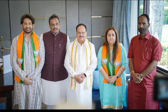 कांग्रेस की पूर्व प्रवक्ता राधिका खेड़ा और अभिनेता शेखर सुमन ने थामा भाजपा का
दामन