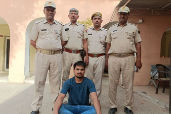 बहरोड़: पुलिस के साथ मारपीट करने वाला फरार आरोपी गिरफ्तार 