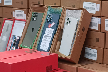 विदेशों से तस्करी और NCR क्षेत्र में अवैध मोबाइल फोनों के पार्ट्स को बदलकर बेचने वाली फेक्ट्री का भंडाफोड़