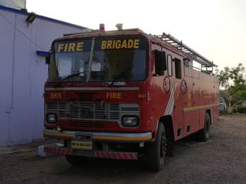 १२१० गांवों के बीच मात्र २१ दमकल वाहन, आगजनी पर समय से नही पाया जा रहा काबू