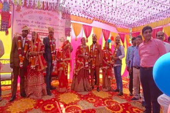 Video:गाजियाबाद के लोनी ब्लॉक में मुख्यमंत्री सामूहिक विवाह का आयोजन किया गया