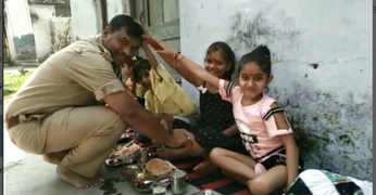 Meerut News : थाने मे किया कन्या पूजन, महिला पुलिसकर्मियों ने बनाया भोजन, देखें वीडियो