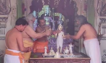 देखें वीडियो Ramnavami In Jaipur 2023: विश्वप्रसिद्ध चांदपोल श्री राम मंदिर में विशेषाभिषेक