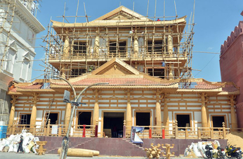 जानें : राजस्थान के किस शहर में बन रहा है कनाड़ा की लकड़ी से महल