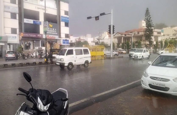 वैदर रिपोर्ट  : अजमेर अंधड़ के साथ बारिश, गिरे ओले