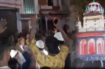 Video: मुहर्रम के जुलूस में शिव मंदिर के आगे लगाए गए ‘पाकिस्तान जिंदाबाद’ के नारे, 33 गिरफ्तार