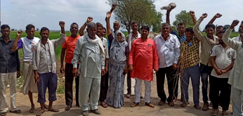 नहरी पानी की मांग को लेकर किसानों ने किया प्रदर्शन-video