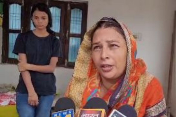 Video: देवरिया हत्याकांड में प्रेमचंद यादव की पत्नी शीला यादव की चाहत, साफ हो जाए सत्यप्रकाश दुबे का पूरा परिवार