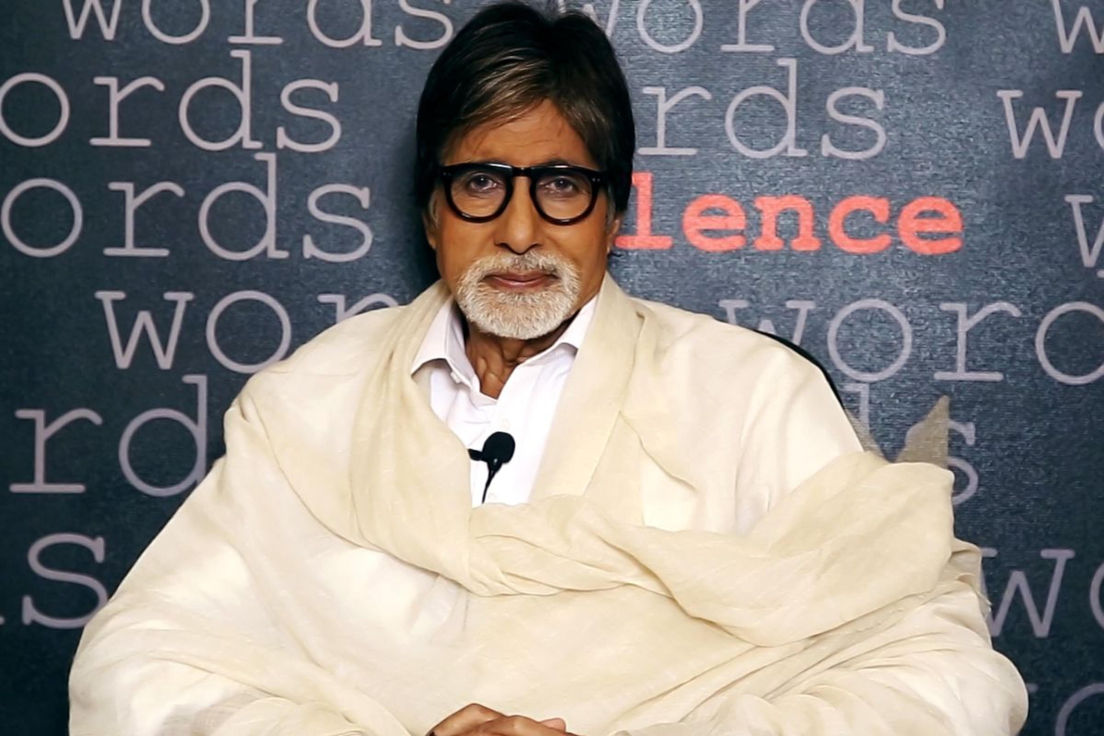 अमिताभ बच्चन ने खरीदी करोड़ों की जमीन, अयोध्या के बाद अलीबाग में खरीदा 10 हजार
स्क्वायर फीट का प्लॉट