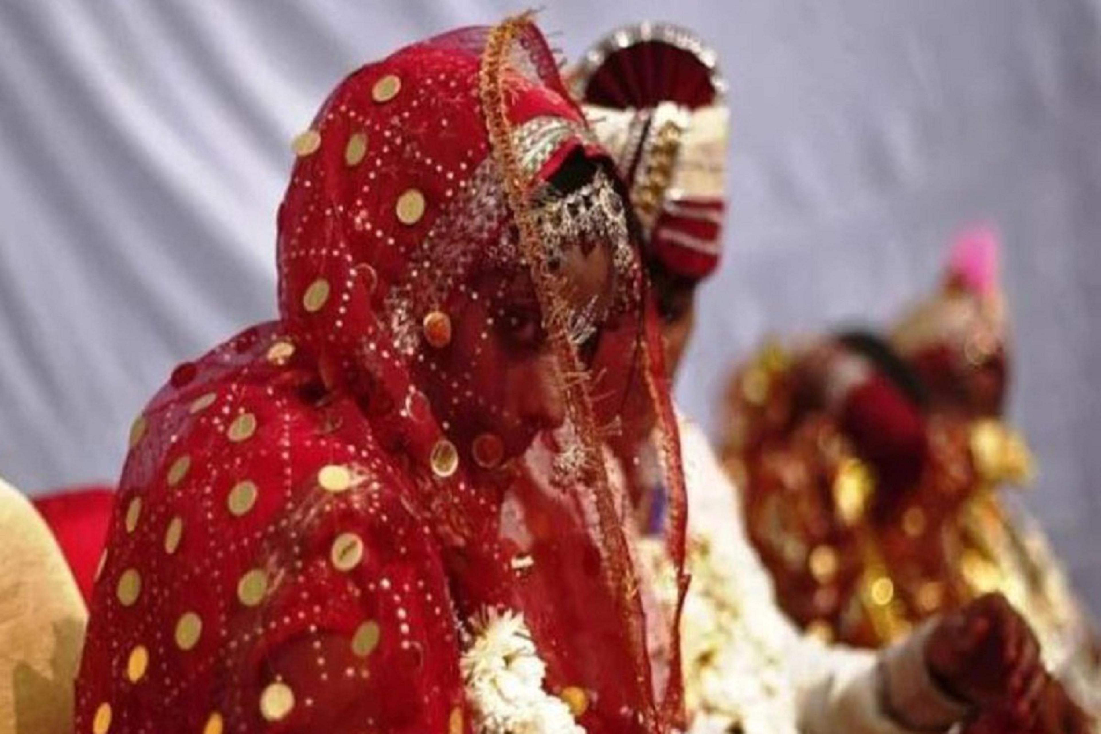 Bemetara Child Marriage Case: मामा करा रहे थे नाबालिग भांजी की शादी, मौके पर
पहुंची टीम तो… मची खलबली