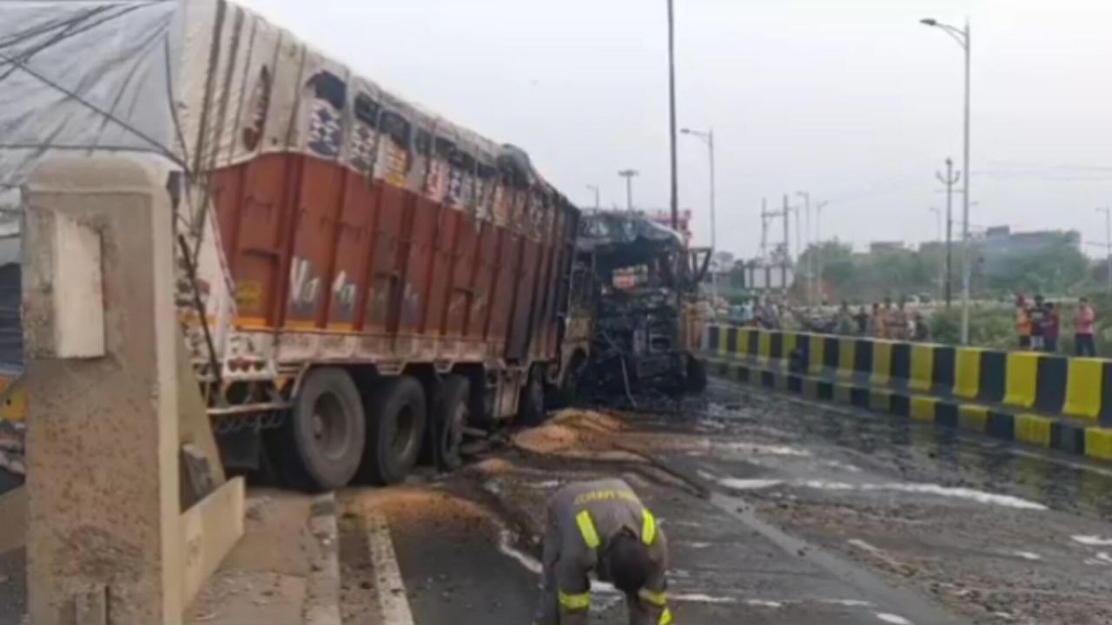 कानपुर प्रयागराज हाईवे पर हुई सड़क दुर्घटना, दो महिलाएं सहित चार की मौत