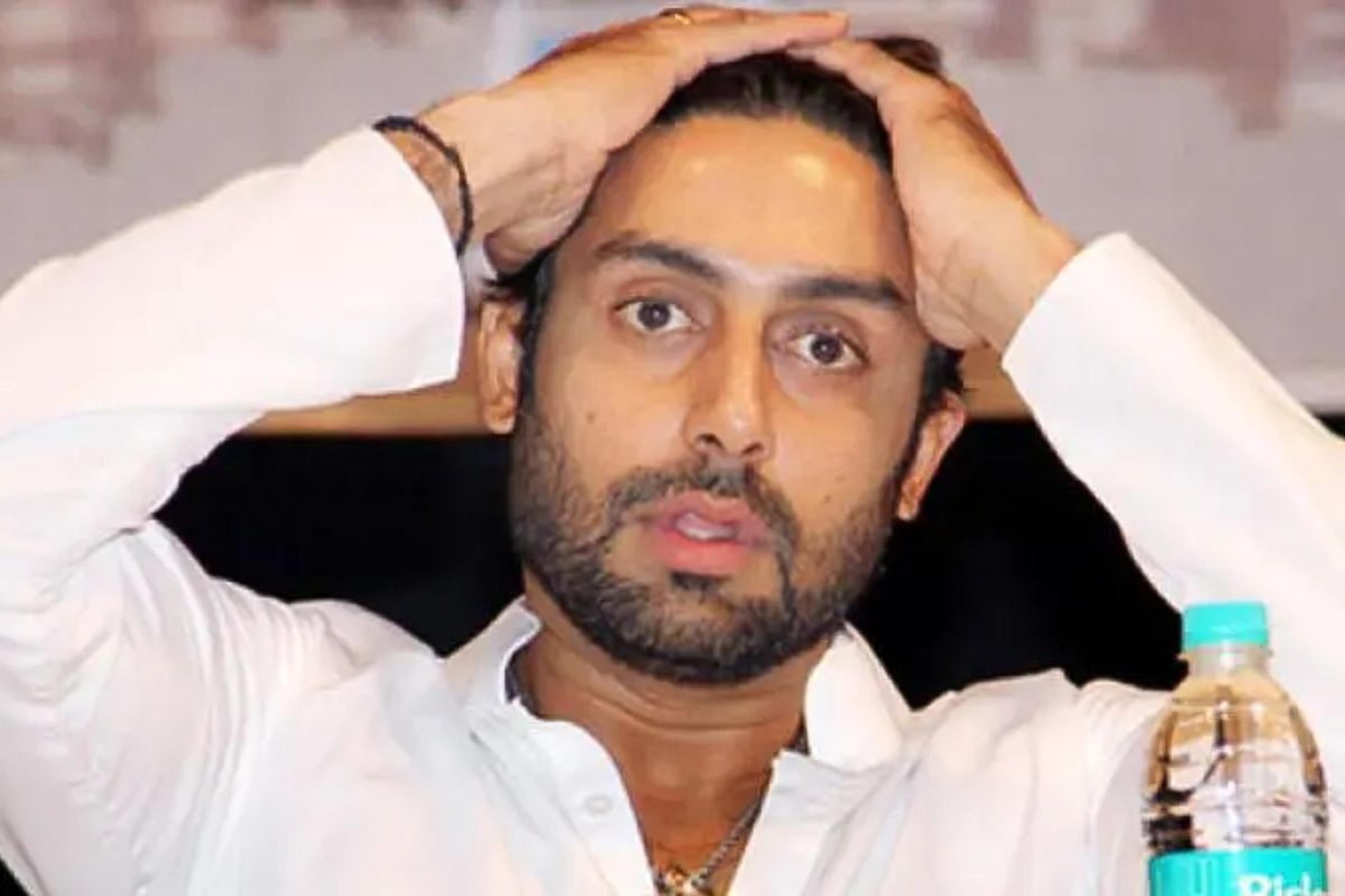 Abhishek Bachchan को 12 बार मिला इस फिल्म का ऑफर, अगर हां कहते तो सलमान-आमिर जैसा होता स्टारडम