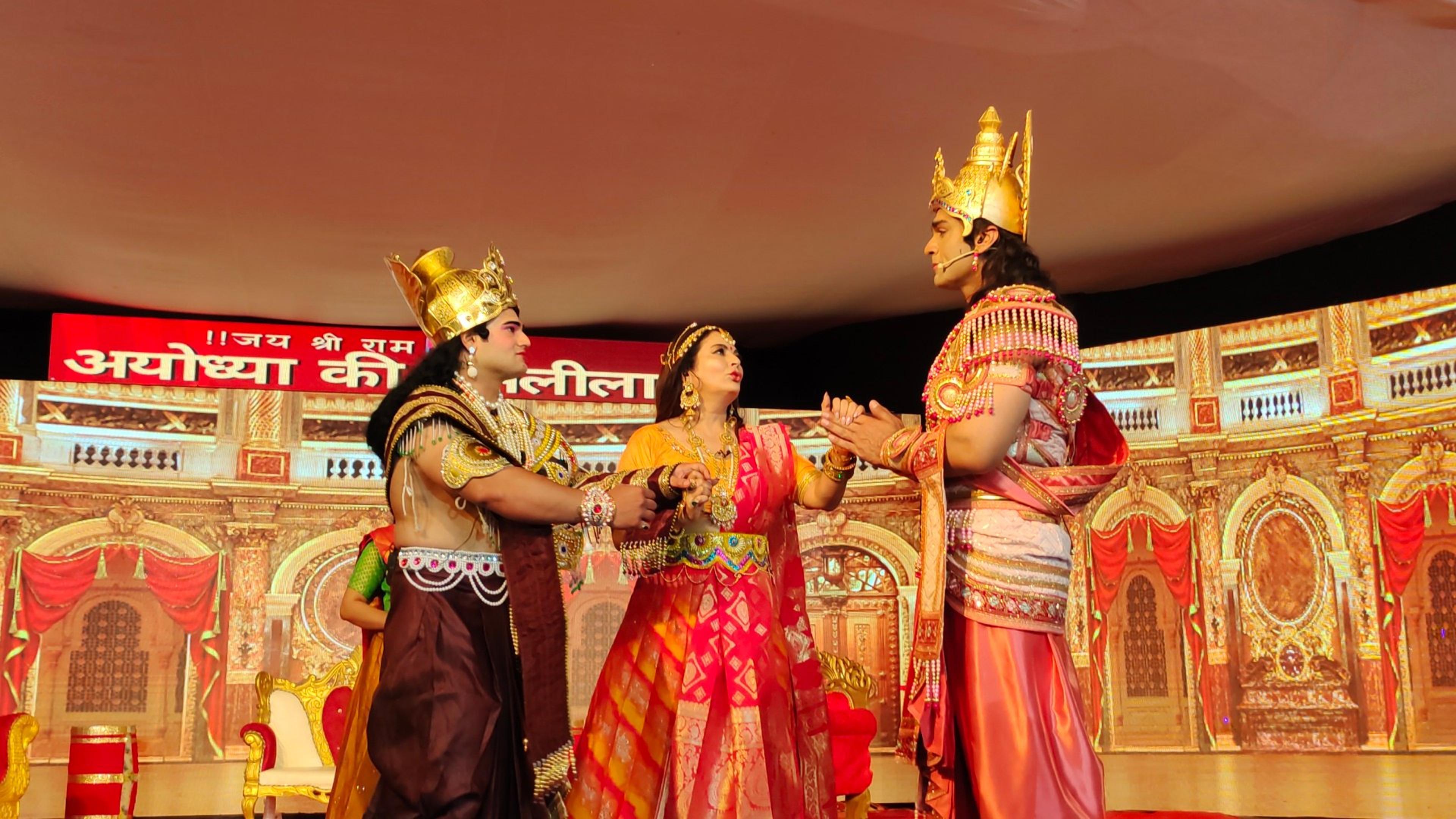 अयोध्या में ऐतिहासिक होगा 42 फुट के रावण का दहन, जाने इस आयोजन की खास तैयारो