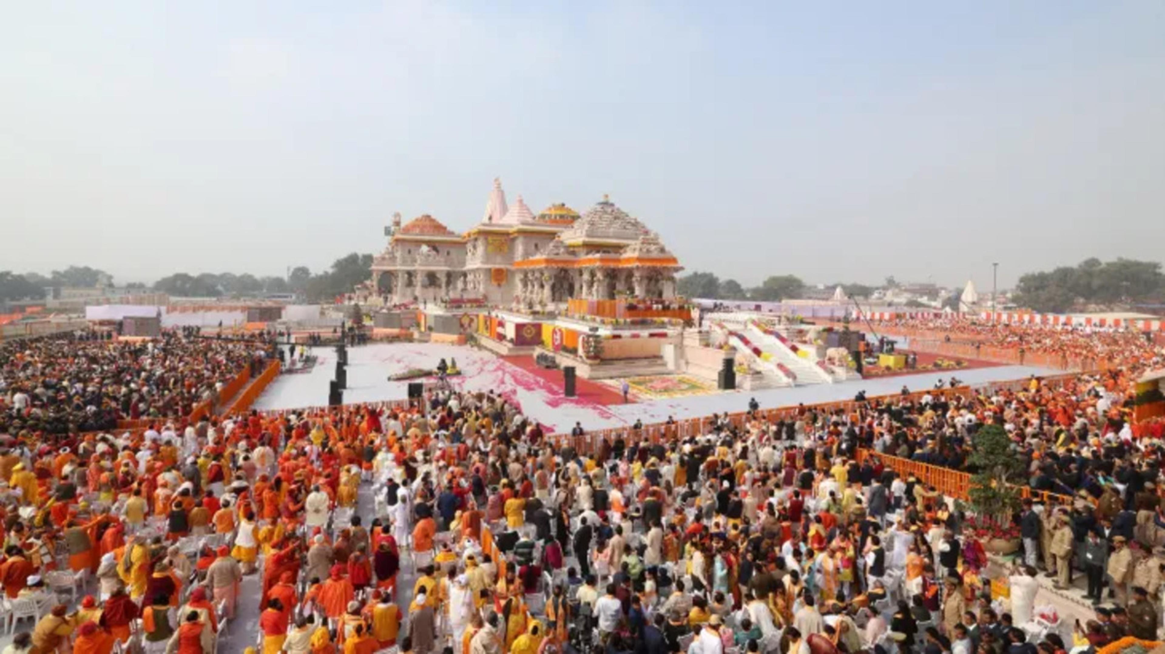 राम मंदिर में भक्तों का हुजूम, एक महीने में ही 50 लाख से ज़्यादा लोगों ने किए दर्शन