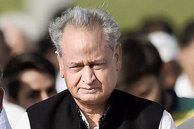 Ashok Gehlot to pull out of Congress Presidential race