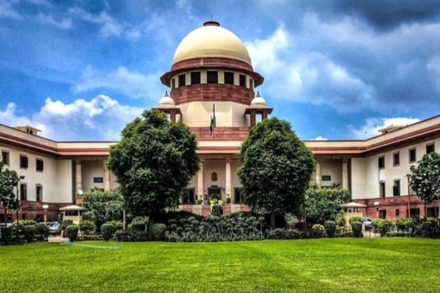 Supreme Court: ‘सजा नीति जरूरी, जज के विवेक पर नहीं छोड़ सकते फैसला’- सुप्रीम
कोर्ट ने केंद्र को दिया सुझाव