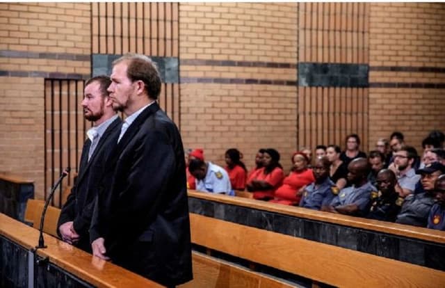 अफ्रीकी अदालत ने अश्‍वेत युवक की हत्‍या के आरोप में 2 श्‍वेत किसानों को माना दोषी, 41 साल जेल की सजा