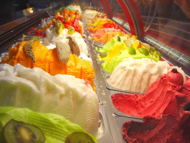 Weirdest Ice Cream Flavors: ऐसे आइसक्रीम फ्लेवर जिनके बारे में आप कभी सोच भी नहीं सकते