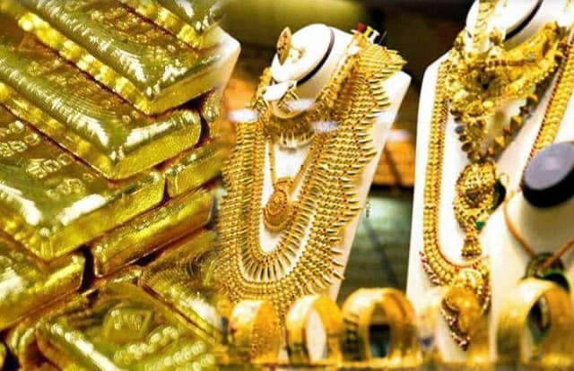 VIDEO: सोना-चांदी के दाम में गिरावट, जानिए आपके शहर में कितना है भाव