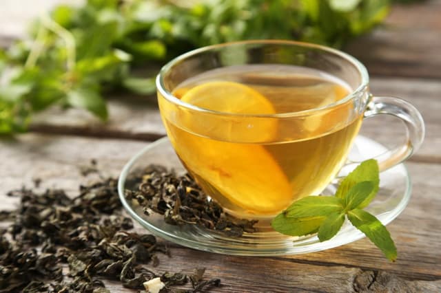 Tea For Weight Loss: वजन कम करने के लिए इन चाय को करें अपनी डाइट में शामिल, तेजी से कम होगा वजन