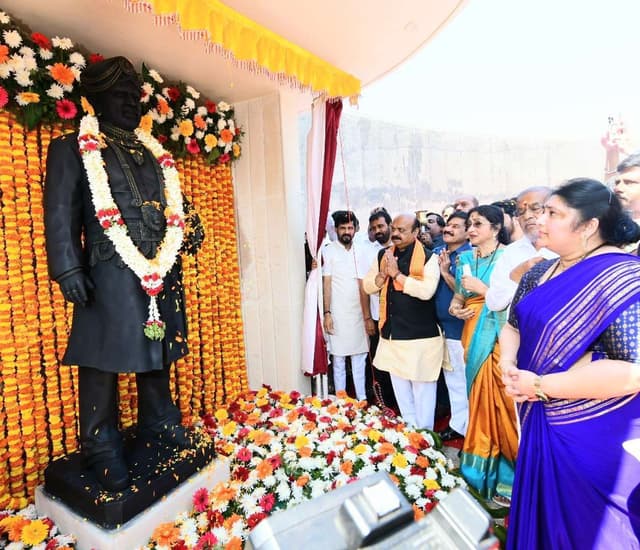 PHOTO मुख्यमंत्री बसवराज बोम्मई ने किया विष्णुवर्धन स्मारक का उद्घाटन