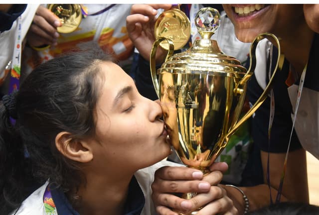 •खेलो इंडिया यूथ गेम्स की बास्केटबॉल स्पर्धा बॉयज में राजस्थान, गर्ल्स में पंजाब ने जीता गोल्ड, मप्र गर्ल्स टीम को कांस्य
