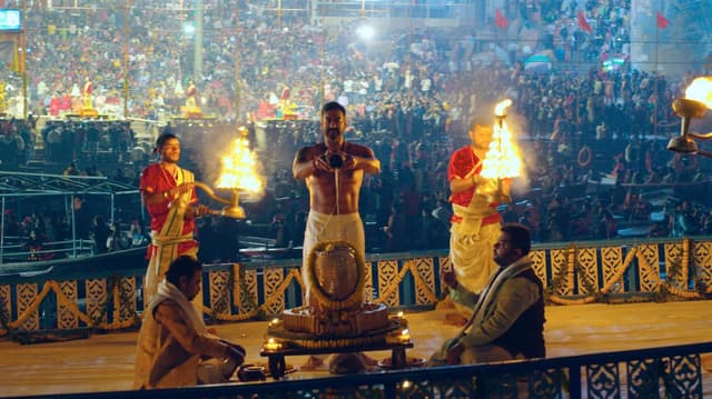 महाशिवरात्रि पर शिव भक्ति में लीन हुए अजय देवगन, शेयर की फिल्म 'भोले' की तस्वीरें