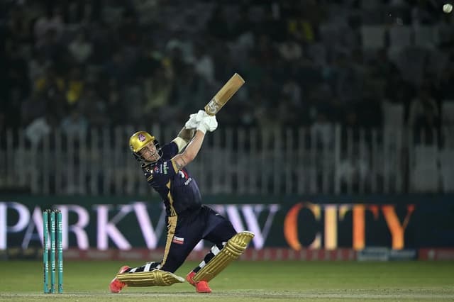 जेसन रॉय ने पाकिस्तान में काटा गदर, 25 गेंदों में ठोके 110 रन, देखें वीडियो
