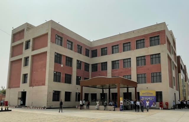 Delhi: उत्तर पश्चिमी दिल्ली के रोहिणी में शुरू हुआ स्कूल ऑफ स्पेशलाइज्ड एक्सीलेंस, जानिए स्कूल में क्या है खास? कब से शुरू होंगे एडमिशन?