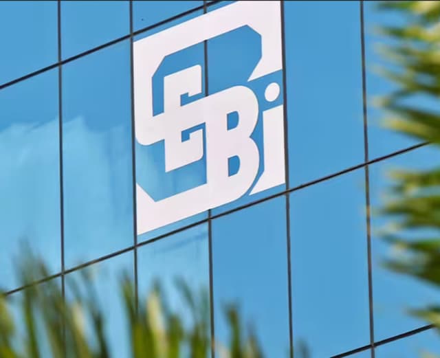 SEBI का आदेश, ग्राहकों के पैसे पर ब्रोकर्स नहीं दे सकेंगे बैंक गारंटी