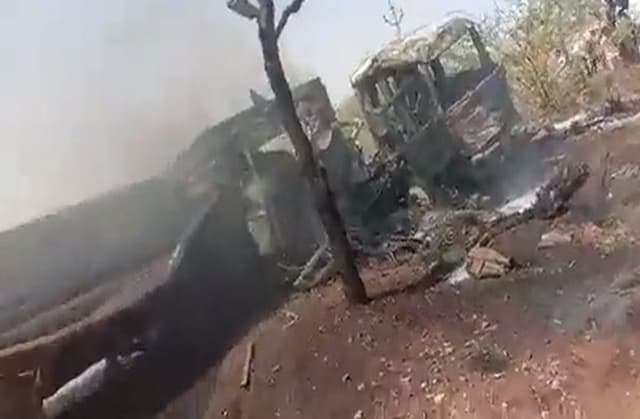 राजस्थान के इस हाई-वे पर फिर ​भिड़े दो ट्रैलर, एक चालक जिंदा जल गया