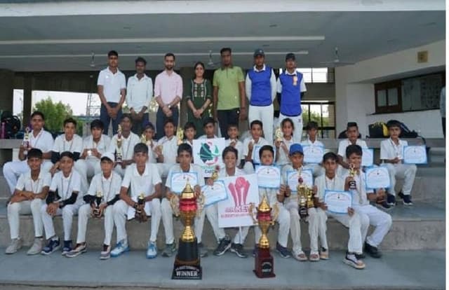 Ahmedabad :शाहीबाग कैपिटल क्रिकेट टीम बनी विजेता