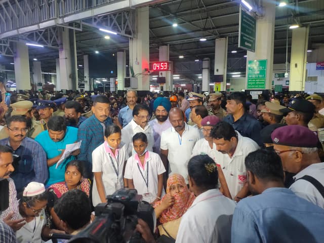 Train Accident: तमिलनाडु के आठ यात्रियों से संपर्क नहीं हो सका: राज्य सरकार