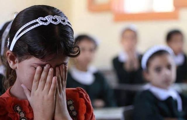 जानिए स्कूल जाते वक्त क्यों रोते हैं बच्चे? 