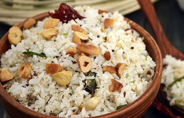 चावल में लगाएं साउथ इंडियन रेसिपी का तड़का 