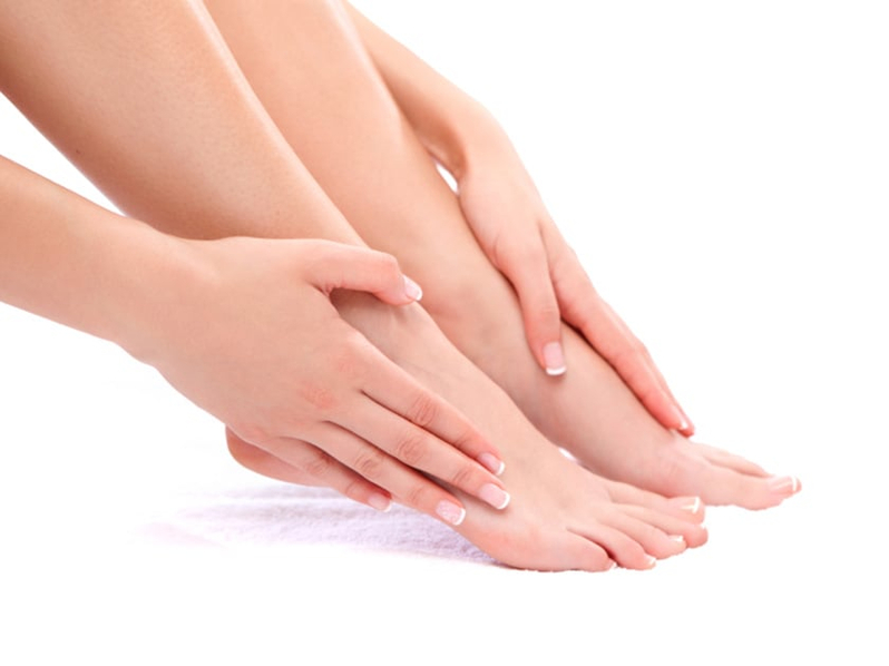 winter feet care | ठंड में ऐसे करें अपने पैरो की देखभाल | Patrika News