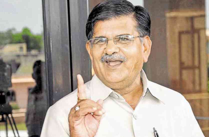gulabchand kataria उदयपुर में गृहमंत्री कटारिया बोले- गलतफहमी निकाल लें, महापौर नहीं बदलेंगे