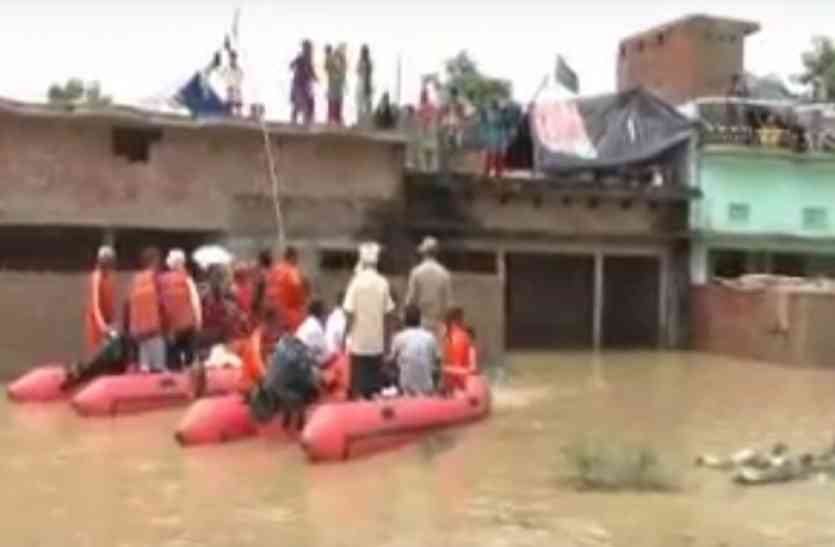 Balrampur Flood जिले में बाढ़ से प्रभावित गांवों का सीएम योगी ने किया हवाई सर्वेक्षण, अधिकारियों के कंसे पेच