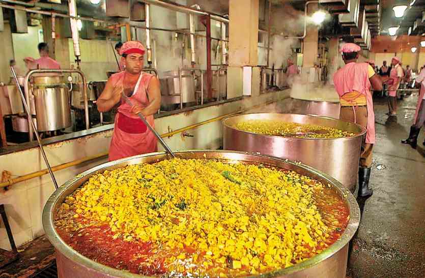 canteen सस्ते भोजन के बहाने अब वोट की तलाश में सरकारें