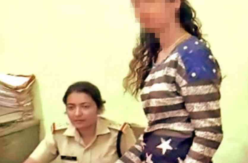 fake girl id FB पर फेक आइडी बनाकर की दोस्ती,मिलने के बहाने लड़की का किया यह हाल