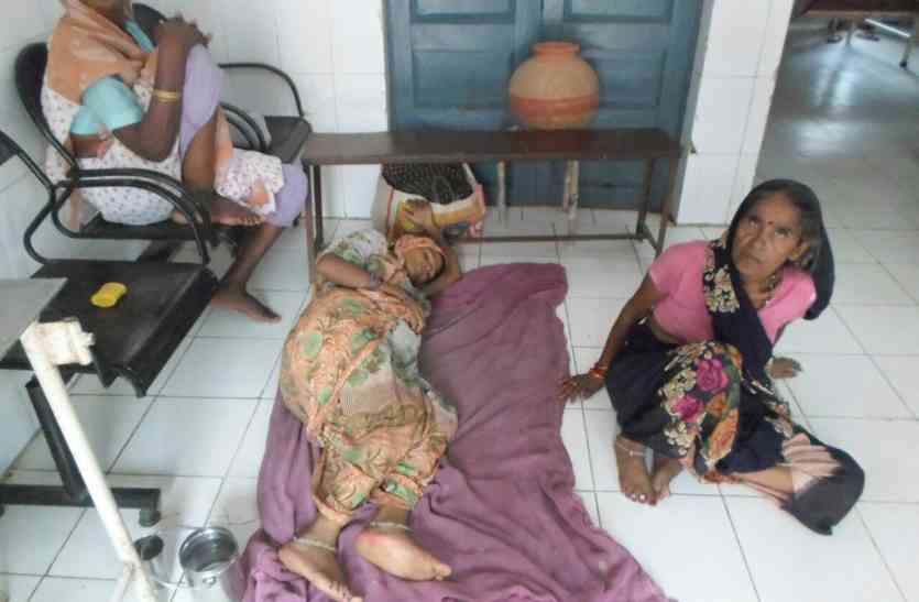 kanpur नहीं रुक रहा मौत का सिलसिला, बुखार से एक और मासूम की मौत, संख्या हुयी 17