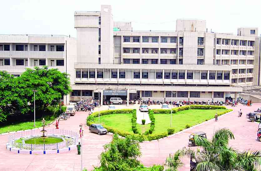SHMH दिमागी बुखार ने बुझा दिया घर का चिराग