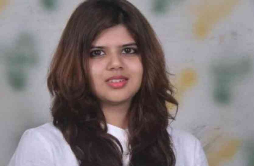 Pankhuri Pathak पंखुड़ी पाठक बोलीं, सीएम योगी ने गोरखपुर हादसे से ध्यान हटाने को दिया जनमाष्टमी मनाने वाला बयान