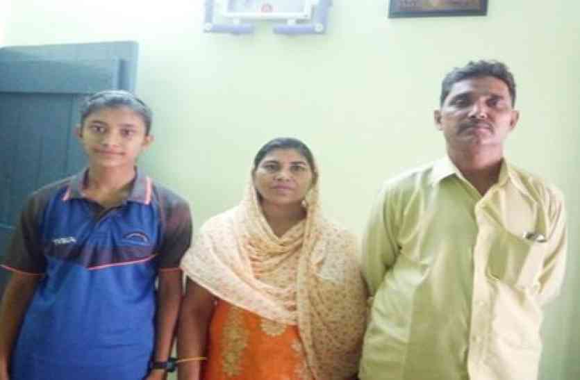 kanpur नुजहत परवीन की ऐसे बदली किस्मत, रेसर ने पहना ग्लव्स और बन गईं क्रिकेटर