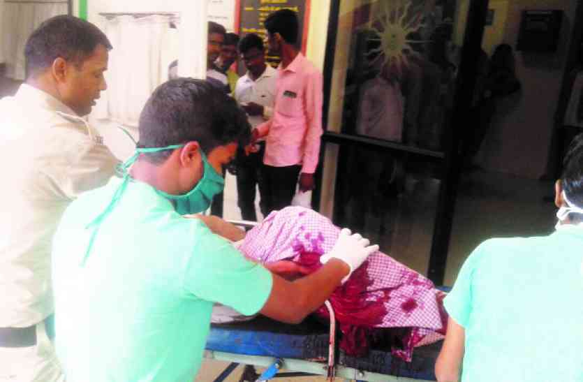 RPF ट्रेन में चढ़ते ही आरपीएफ इंस्पेक्टर के साथ हुआ यह दर्दनाक हादसा