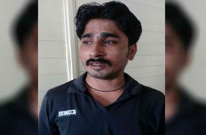 Hrassment Alligation on IAS Wife चपरासी बोला, अधिकारी की पत्नी ने मुझे पीटा और धमकी दी, नौकरी से निकलवा दूंगी