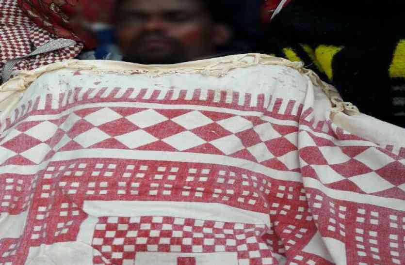 death sarpanch husband ब्रेकिंग : इधर पंडूम पर्व में मशगूल थे ग्रामीण, उधर दरिंदों ने सरपंच पति को दिन-दहाड़े दे दी दर्दनाक मौत