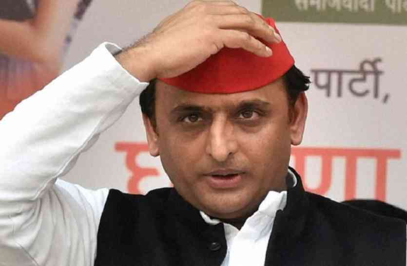 akhilesh yadav यूपी चुनाव में करारी हार के बाद पहली बार आजमगढ़ आ रहे अखिलेश, शहीद की प्रतिमा का करेंगे अनावरण